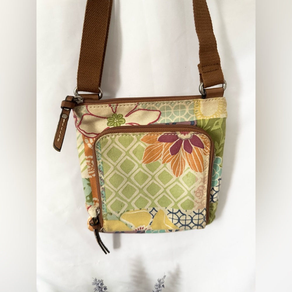Fossil Euc Vintage Patchwork Crossbody - image 3